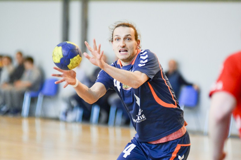 Akademicy ponownie lepsi od Olimpu