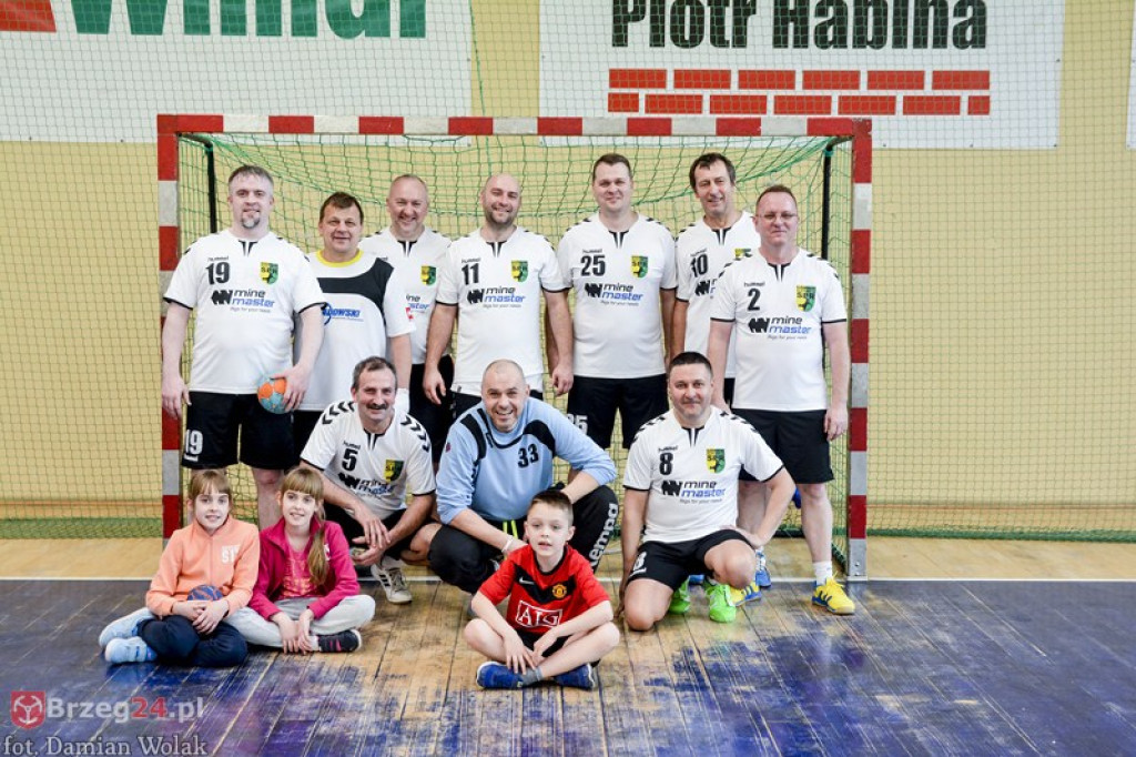 Stal Zawadzkie ponownie zwycięża w turnieju o Puchar Grodkowa