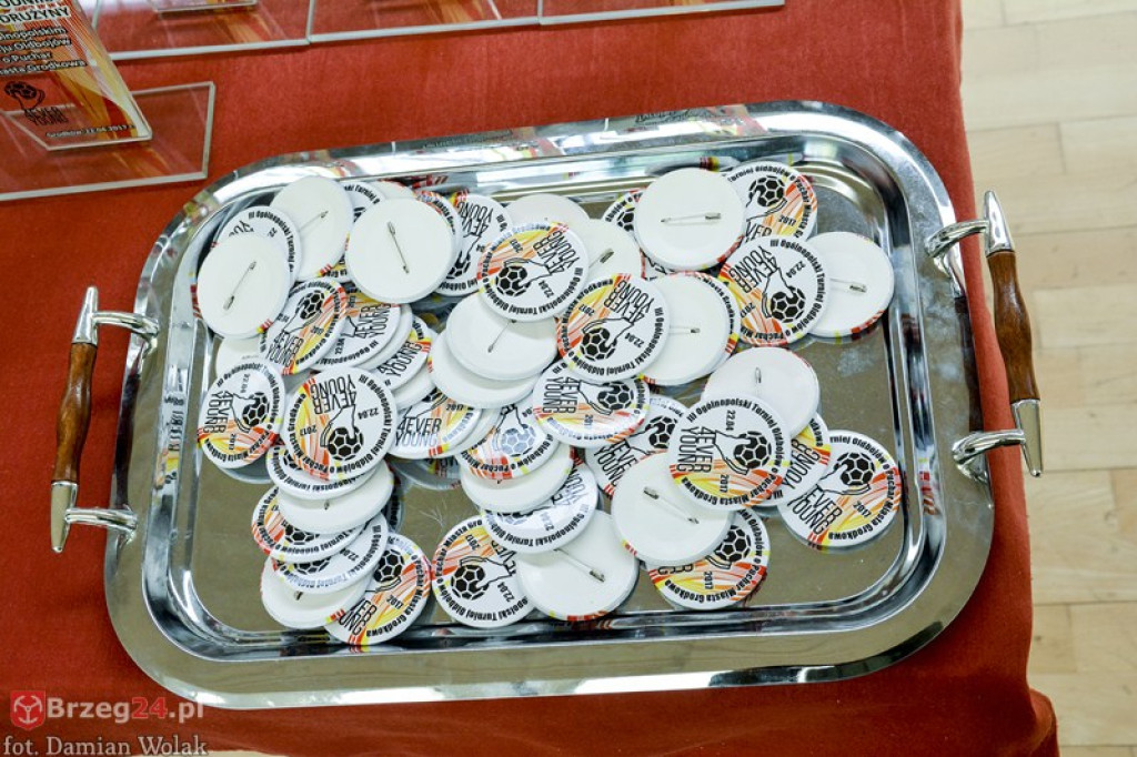 Stal Zawadzkie ponownie zwycięża w turnieju o Puchar Grodkowa