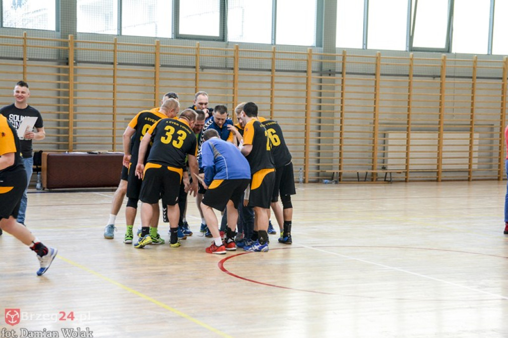 Stal Zawadzkie ponownie zwycięża w turnieju o Puchar Grodkowa