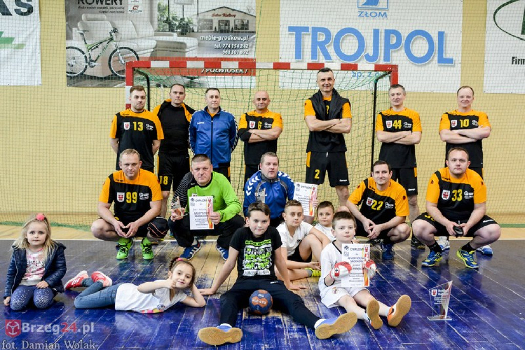 Stal Zawadzkie ponownie zwycięża w turnieju o Puchar Grodkowa