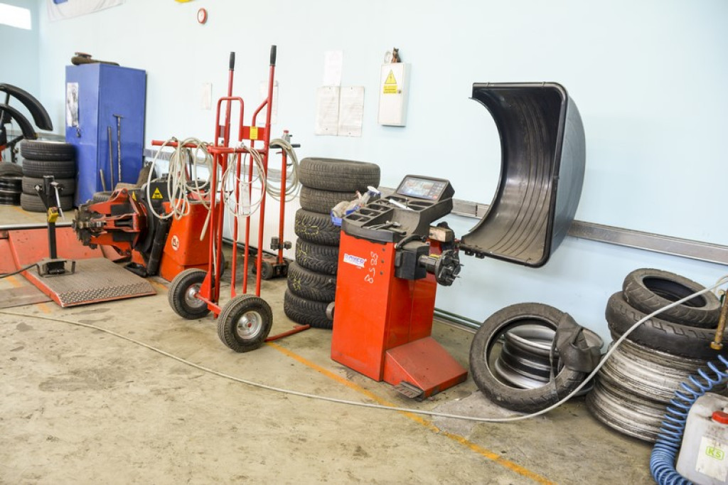 Wymiana opon z zimowych na letnie [art. sponsorowany]