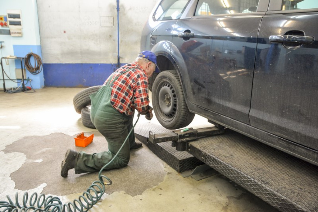 Wymiana opon z zimowych na letnie [art. sponsorowany]