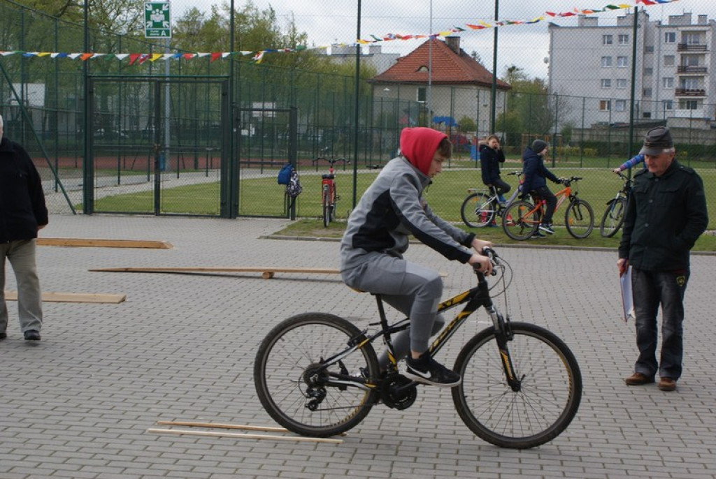 POWIATOWY TURNIEJ BRD