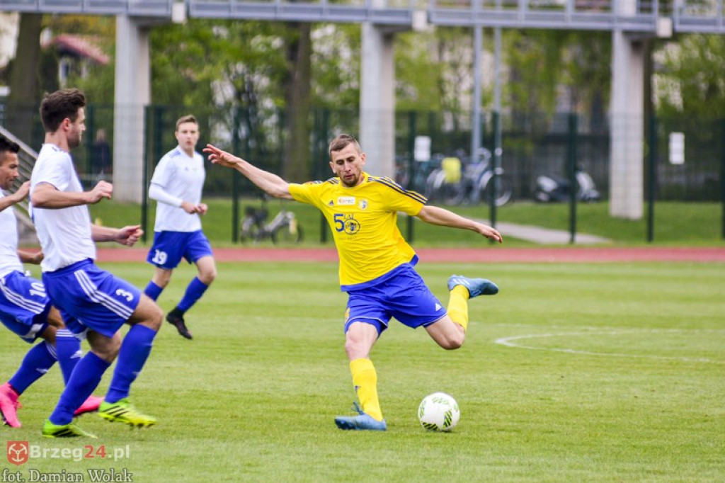Remis Stali z Górnikiem Wałbrzych [foto]