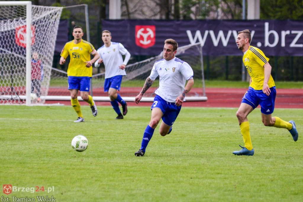 Remis Stali z Górnikiem Wałbrzych [foto]