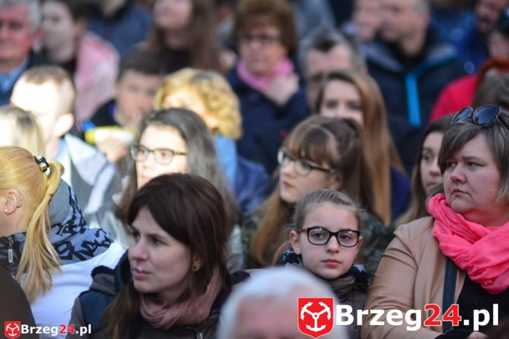 Dni Księstwa Brzeskiego 2017- dzień 3. Koncerty w amfiteatrze i wybór księżnej. [fotorelacja]