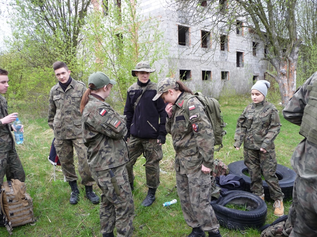 Doskonalenie umiejętności przez młodych strzelców Związku Strzeleckiego OSW 