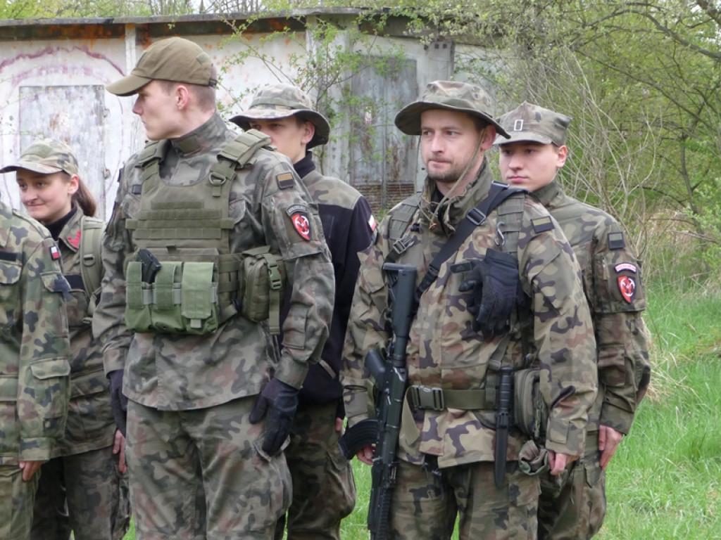 Doskonalenie umiejętności przez młodych strzelców Związku Strzeleckiego OSW 