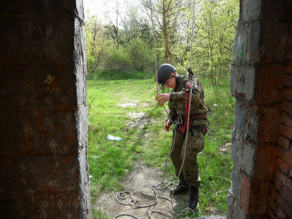 Doskonalenie umiejętności przez młodych strzelców Związku Strzeleckiego OSW 