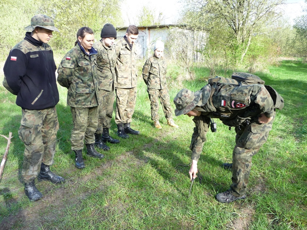 Doskonalenie umiejętności przez młodych strzelców Związku Strzeleckiego OSW 