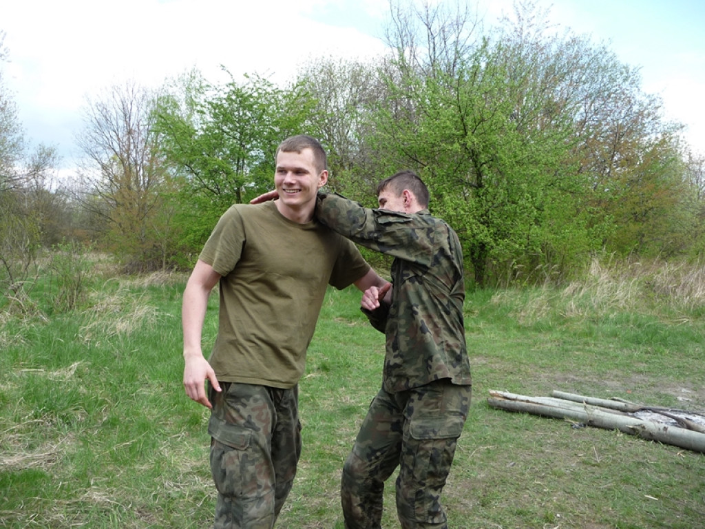 Doskonalenie umiejętności przez młodych strzelców Związku Strzeleckiego OSW 