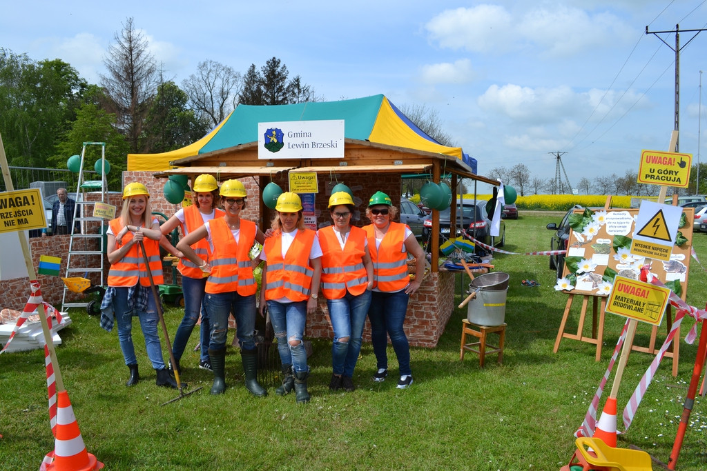 Gmina Lewin Brzeski najlepsza w powiecie!