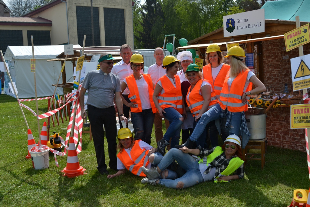 Gmina Lewin Brzeski najlepsza w powiecie!