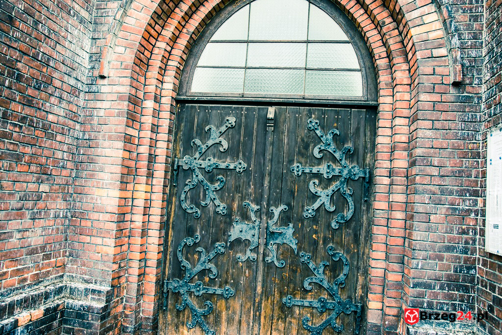 W Brzegu biją dzwony odlane w Bochum, czyli kawałek historii o kościele ewangelicko-augsburskim w Brzegu