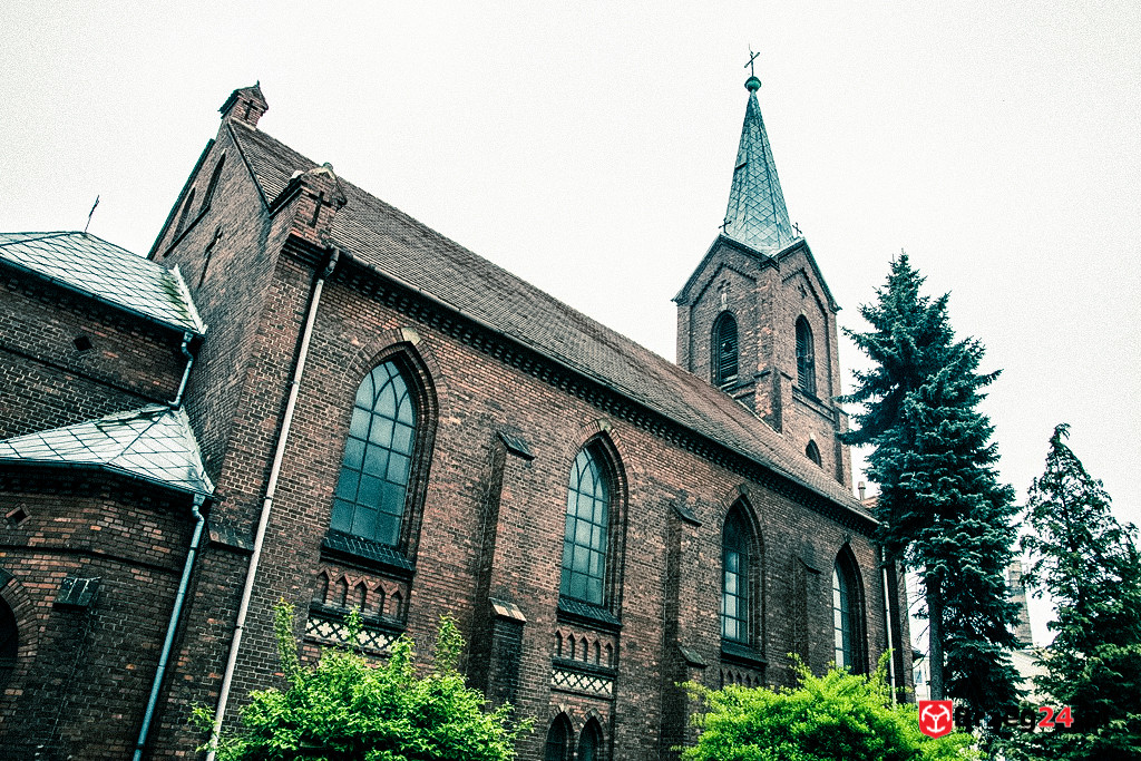 W Brzegu biją dzwony odlane w Bochum, czyli kawałek historii o kościele ewangelicko-augsburskim w Brzegu