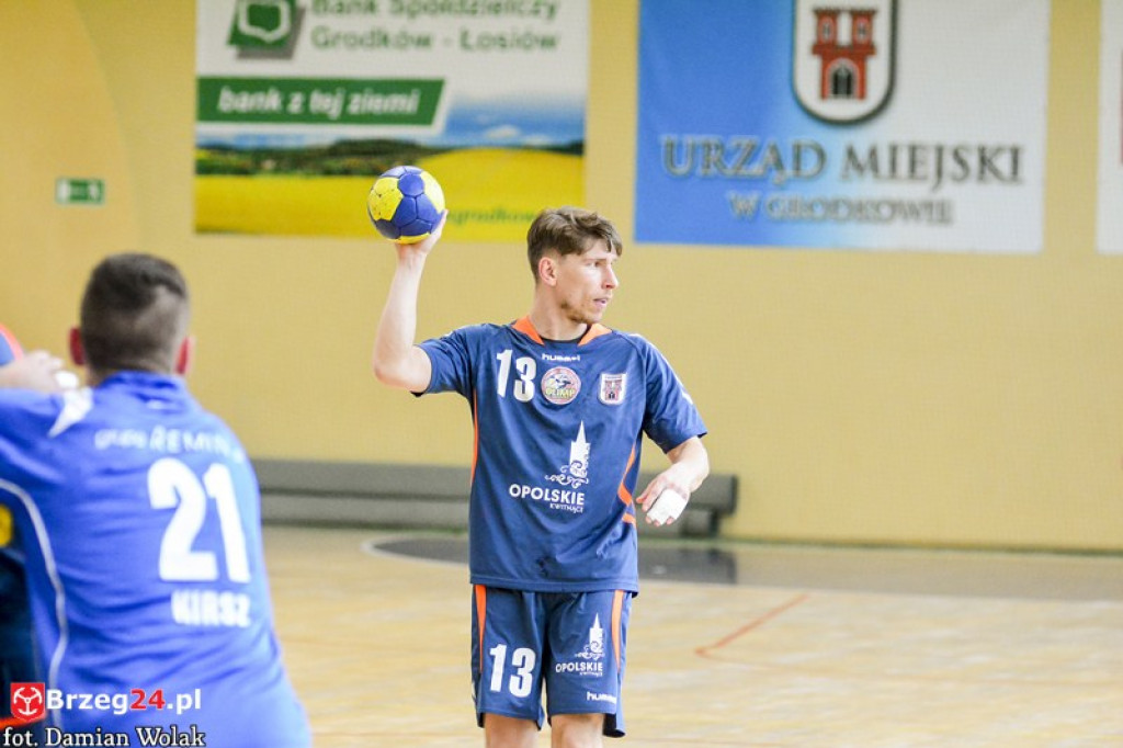 Olimp przegrał z MTS Chrzanów