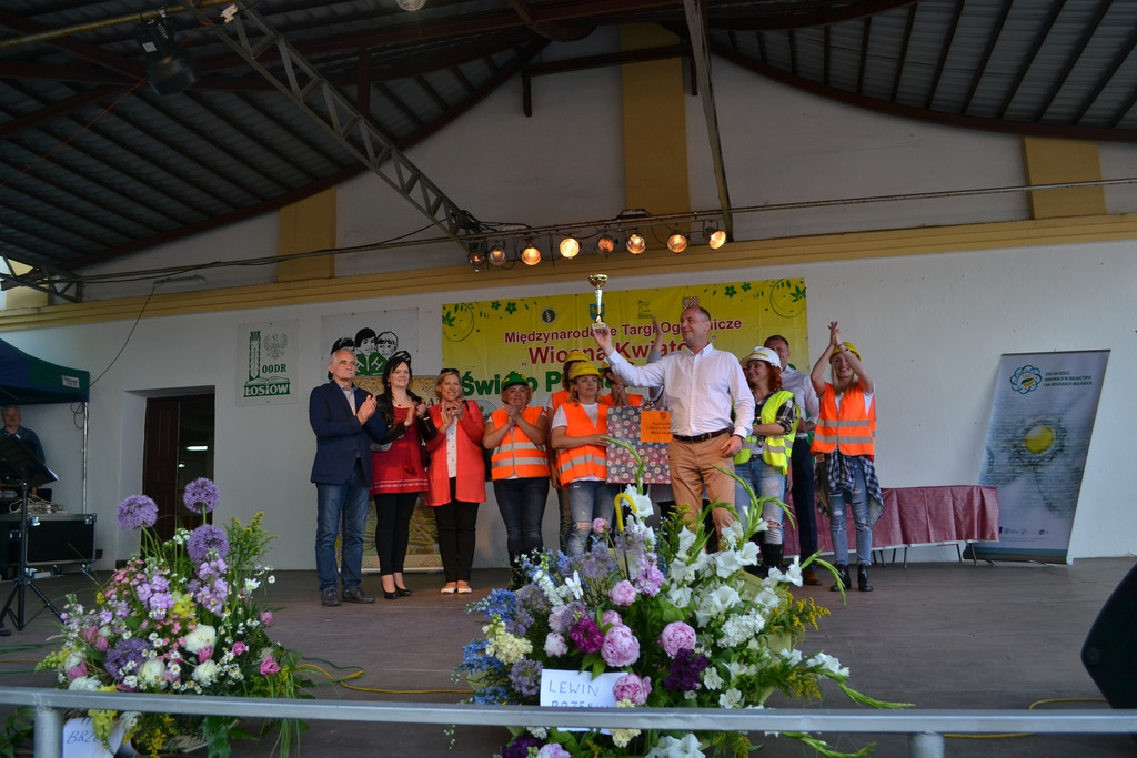 Gmina Lewin Brzeski najlepsza w powiecie!