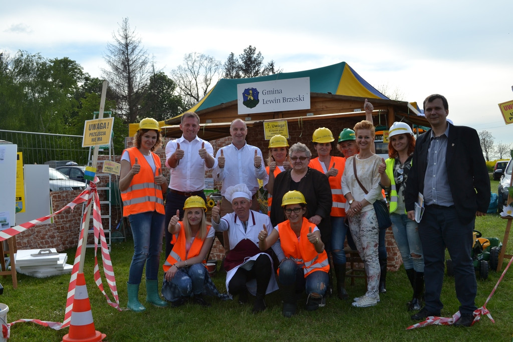 Gmina Lewin Brzeski najlepsza w powiecie!