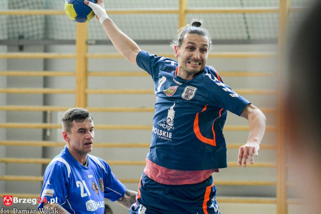 Olimp przegrał z MTS Chrzanów