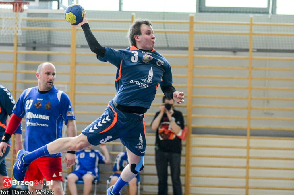 Olimp przegrał z MTS Chrzanów