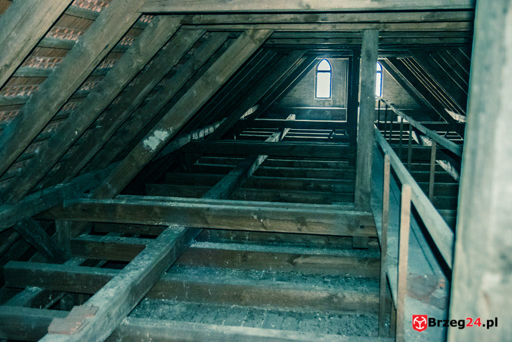 W Brzegu biją dzwony odlane w Bochum, czyli kawałek historii o kościele ewangelicko-augsburskim w Brzegu