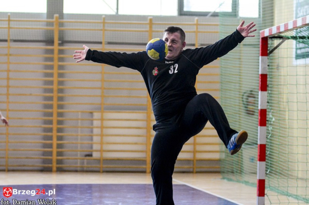 Olimp przegrał z MTS Chrzanów