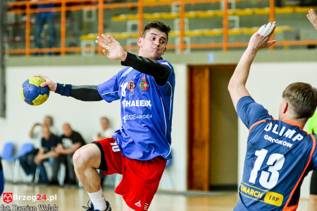 Olimp przegrał z MTS Chrzanów