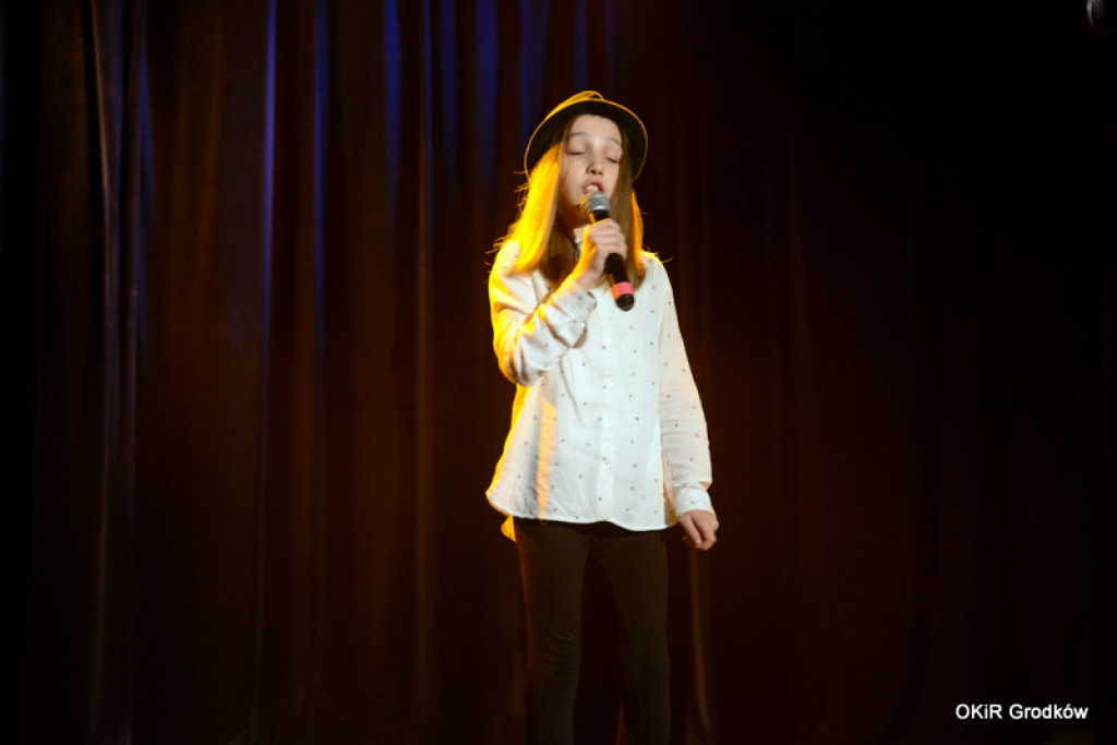 Powiatowy Festiwal Twórczości Artystycznej szkół w Grodkowie [fotorelacja]