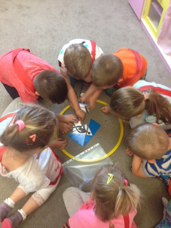 W PRZEDSZKOLU PUBLICZNYM NR 3 W BRZEGU OBCHODZONO OGÓLNOPOLSKIE DNI BEZPIECZNYCH PRZEDSZKOLI