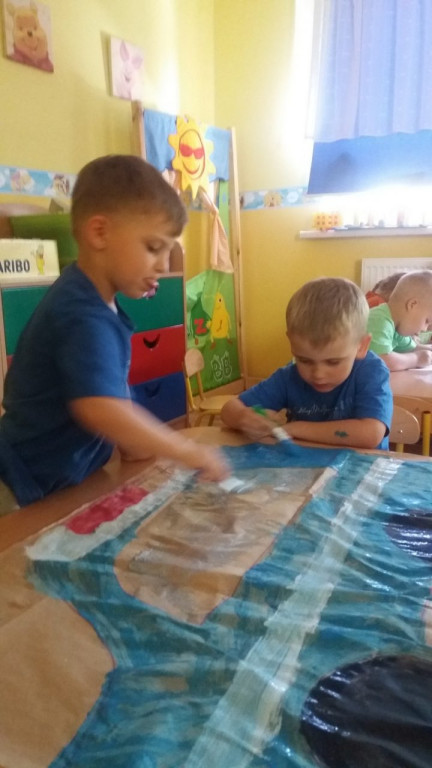 W PRZEDSZKOLU PUBLICZNYM NR 3 W BRZEGU OBCHODZONO OGÓLNOPOLSKIE DNI BEZPIECZNYCH PRZEDSZKOLI