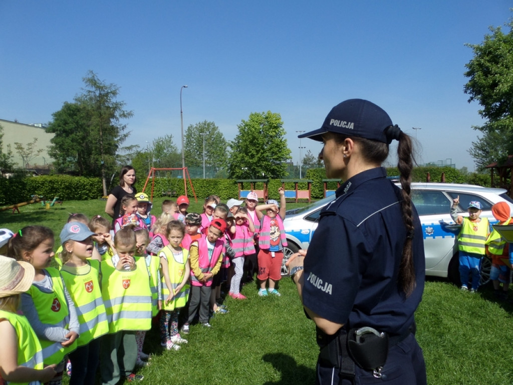 W PRZEDSZKOLU PUBLICZNYM NR 3 W BRZEGU OBCHODZONO OGÓLNOPOLSKIE DNI BEZPIECZNYCH PRZEDSZKOLI