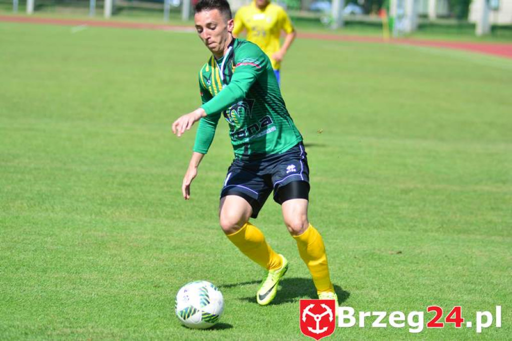 Piękne zwycięstwo. Stal wygrywa z liderem tabeli 4 do 3. [Fotorelacja]