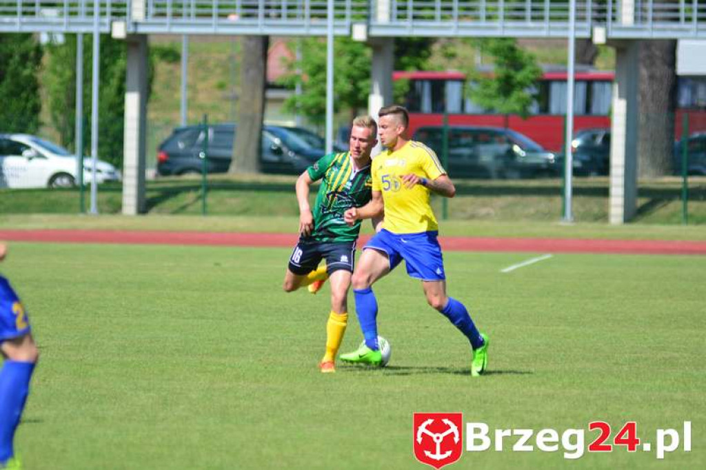 Piękne zwycięstwo. Stal wygrywa z liderem tabeli 4 do 3. [Fotorelacja]