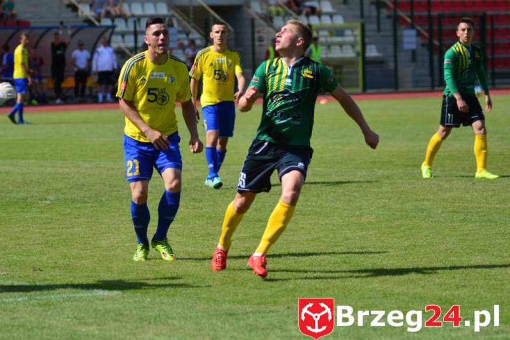 Piękne zwycięstwo. Stal wygrywa z liderem tabeli 4 do 3. [Fotorelacja]
