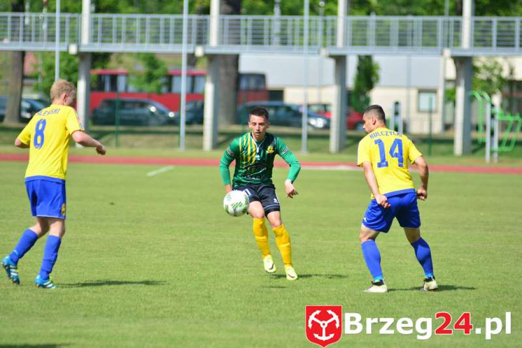 Piękne zwycięstwo. Stal wygrywa z liderem tabeli 4 do 3. [Fotorelacja]