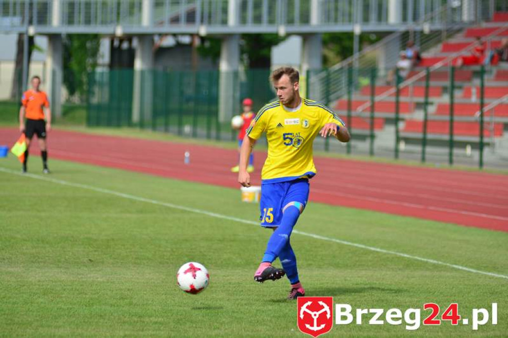 Piękne zwycięstwo. Stal wygrywa z liderem tabeli 4 do 3. [Fotorelacja]