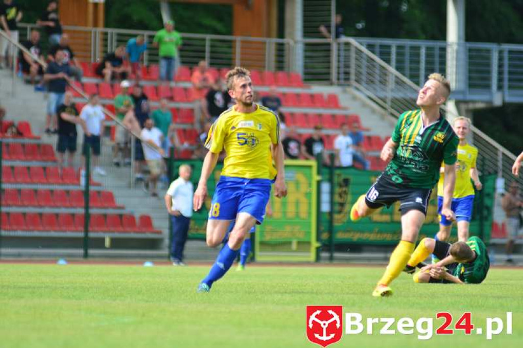 Piękne zwycięstwo. Stal wygrywa z liderem tabeli 4 do 3. [Fotorelacja]