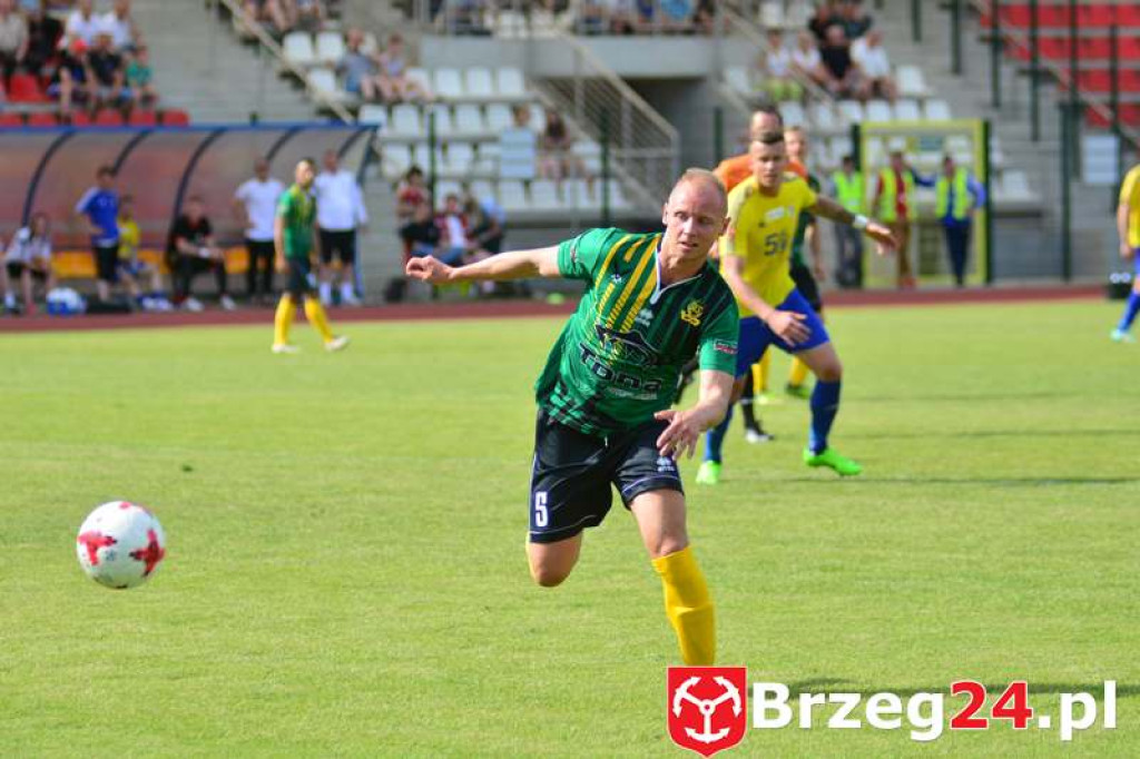 Piękne zwycięstwo. Stal wygrywa z liderem tabeli 4 do 3. [Fotorelacja]