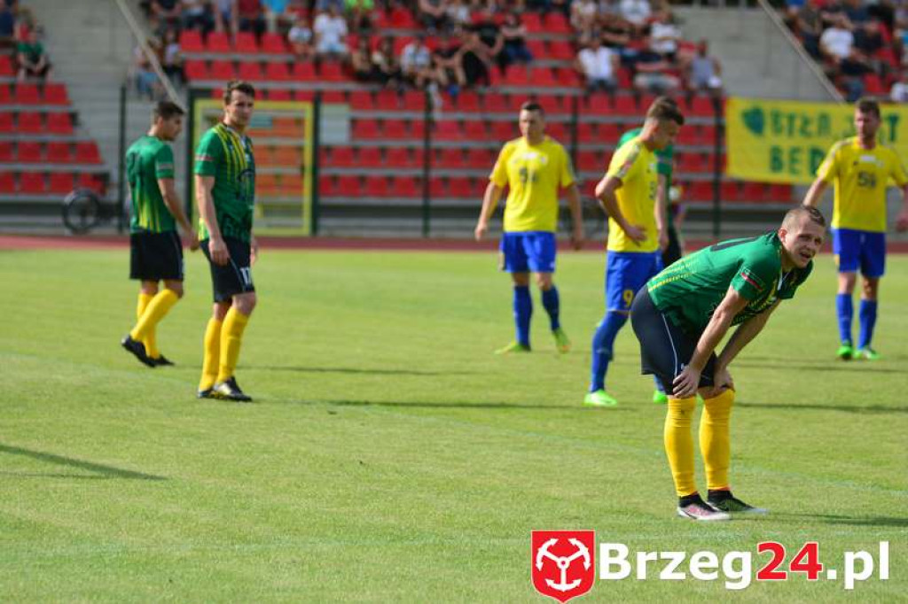 Piękne zwycięstwo. Stal wygrywa z liderem tabeli 4 do 3. [Fotorelacja]
