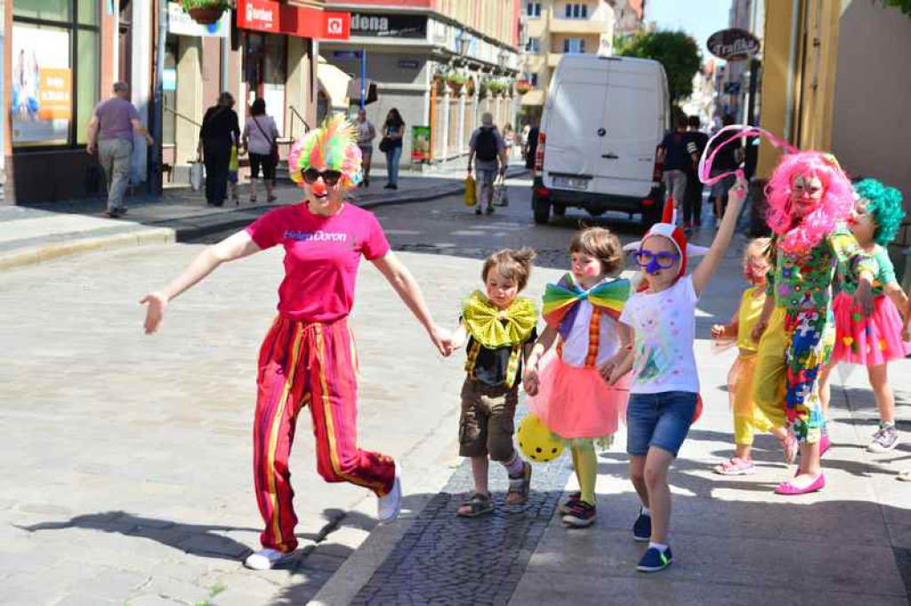 Brzeski Korowód Klaunów 2017 [FOTORELACJA]