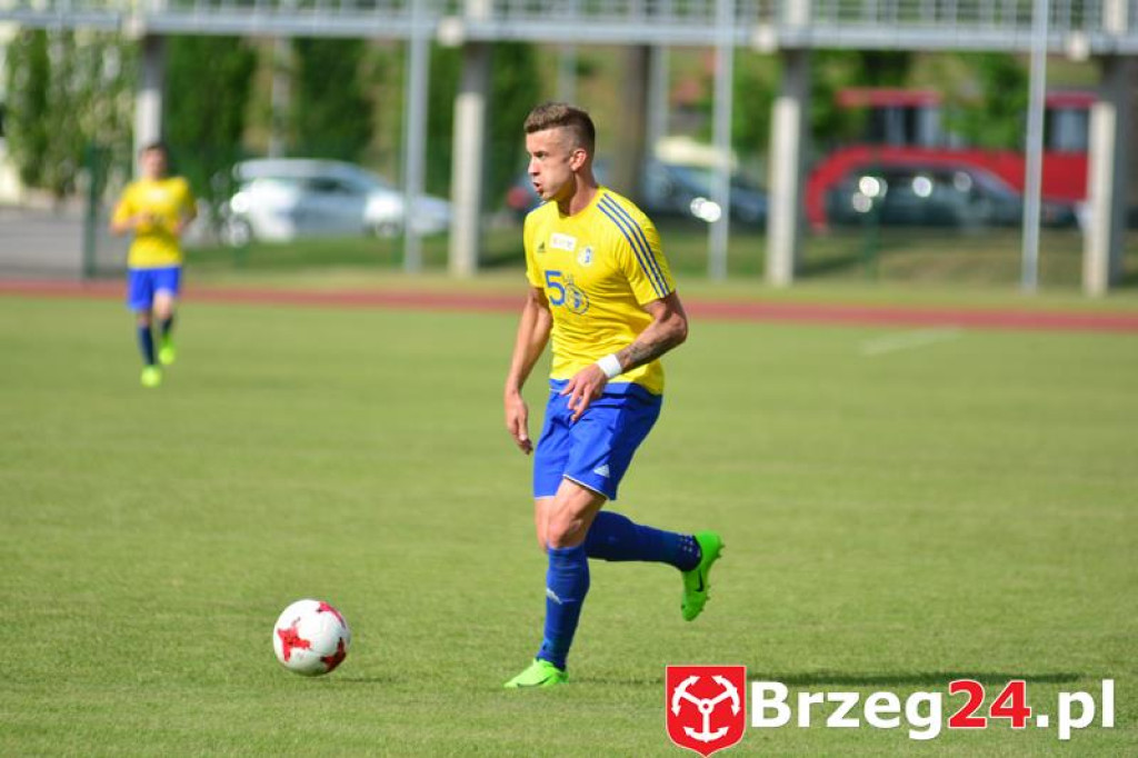 Piękne zwycięstwo. Stal wygrywa z liderem tabeli 4 do 3. [Fotorelacja]