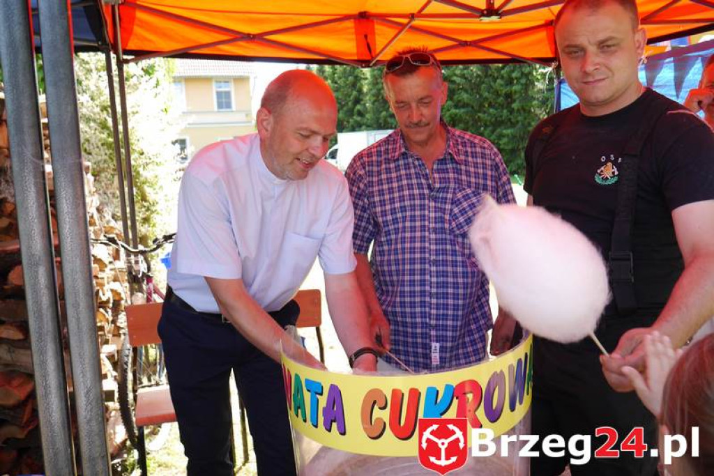 Radość dzieci w Szydłowicach - FOTORELACJA z festynu zorganizowanego z okazji Dnia Dziecka.