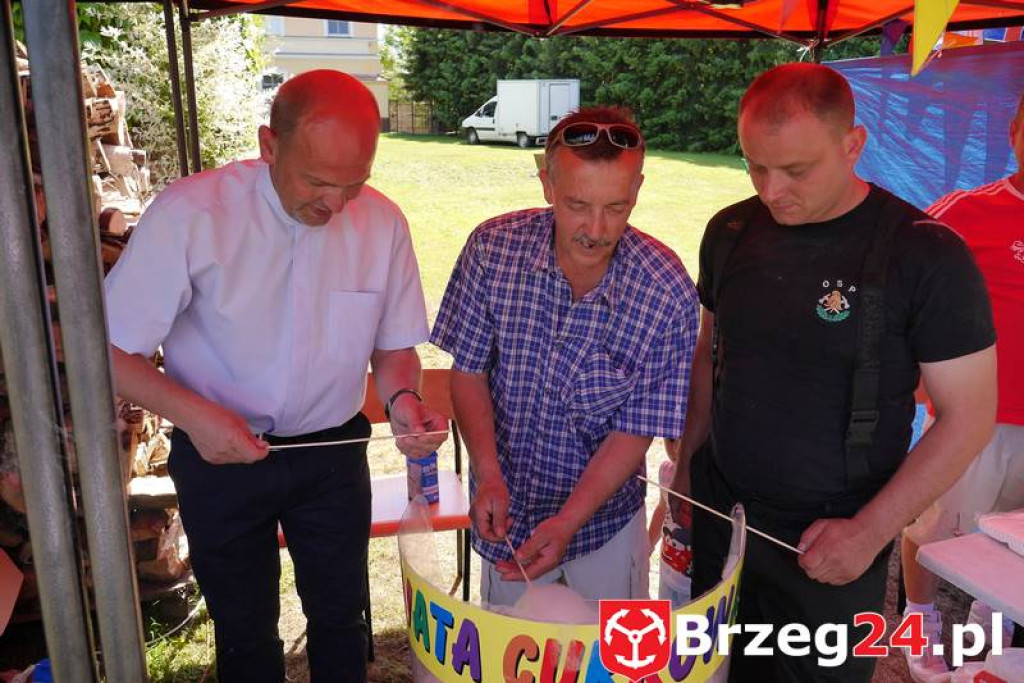 Radość dzieci w Szydłowicach - FOTORELACJA z festynu zorganizowanego z okazji Dnia Dziecka.