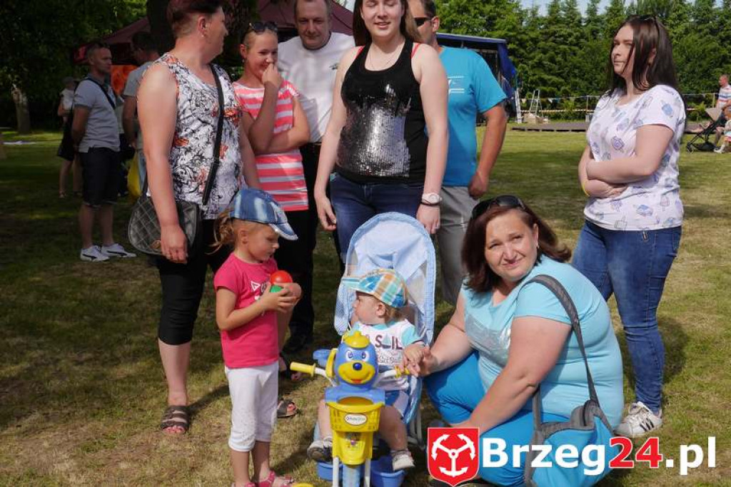 Radość dzieci w Szydłowicach - FOTORELACJA z festynu zorganizowanego z okazji Dnia Dziecka.