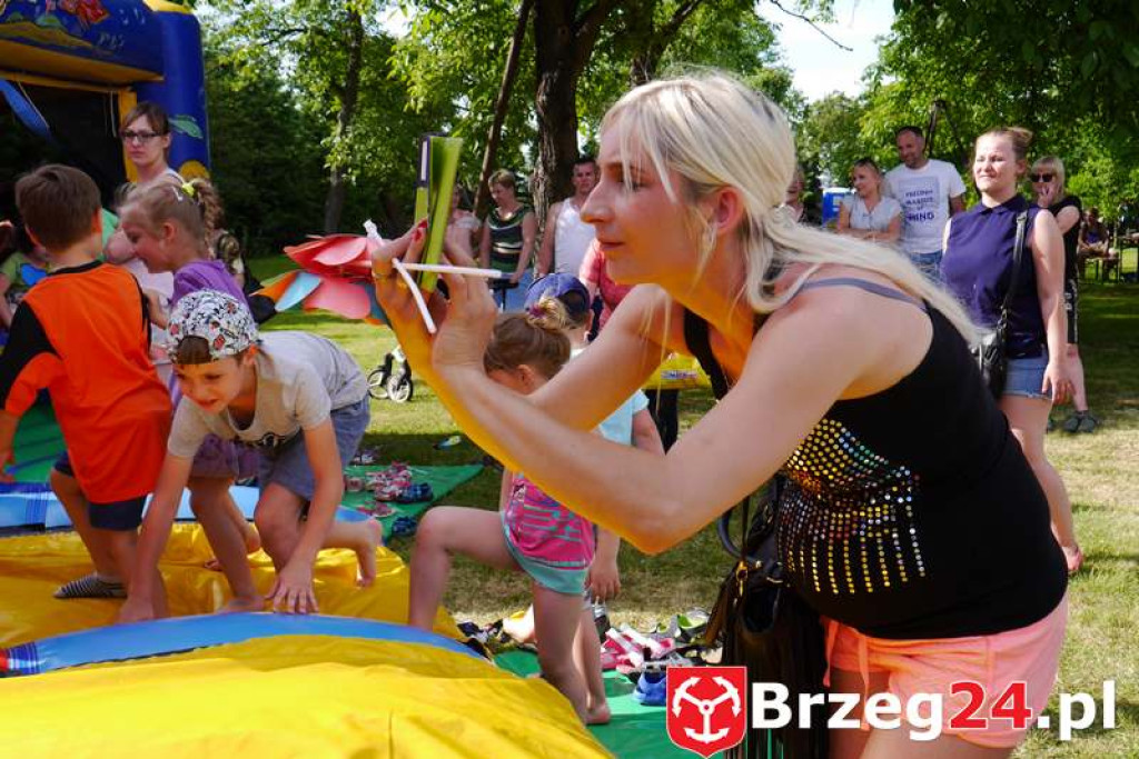 Radość dzieci w Szydłowicach - FOTORELACJA z festynu zorganizowanego z okazji Dnia Dziecka.
