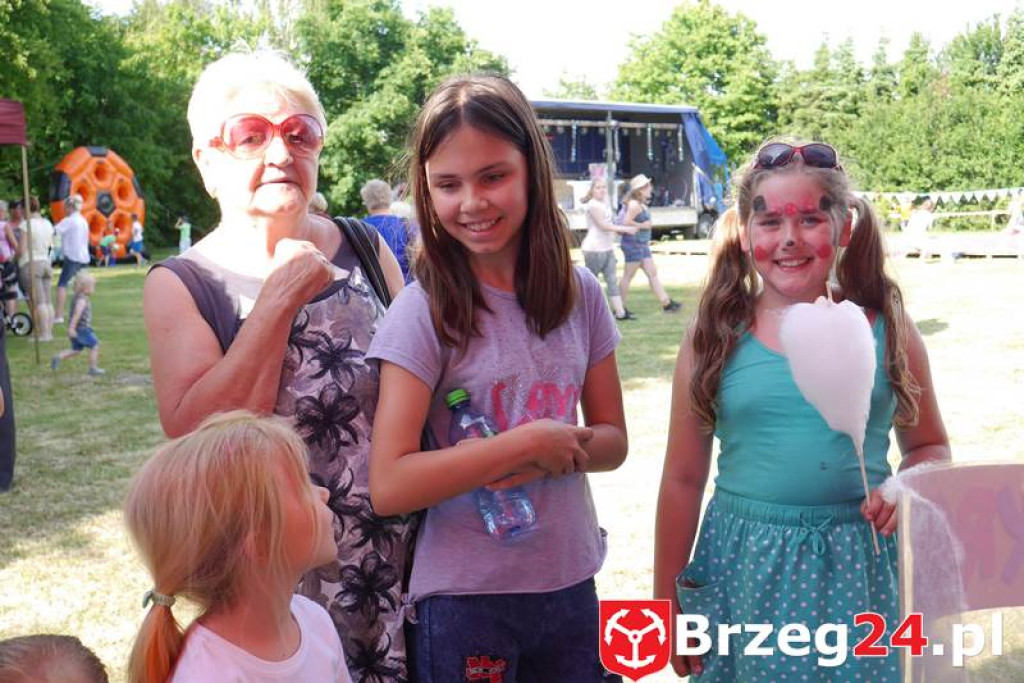 Radość dzieci w Szydłowicach - FOTORELACJA z festynu zorganizowanego z okazji Dnia Dziecka.