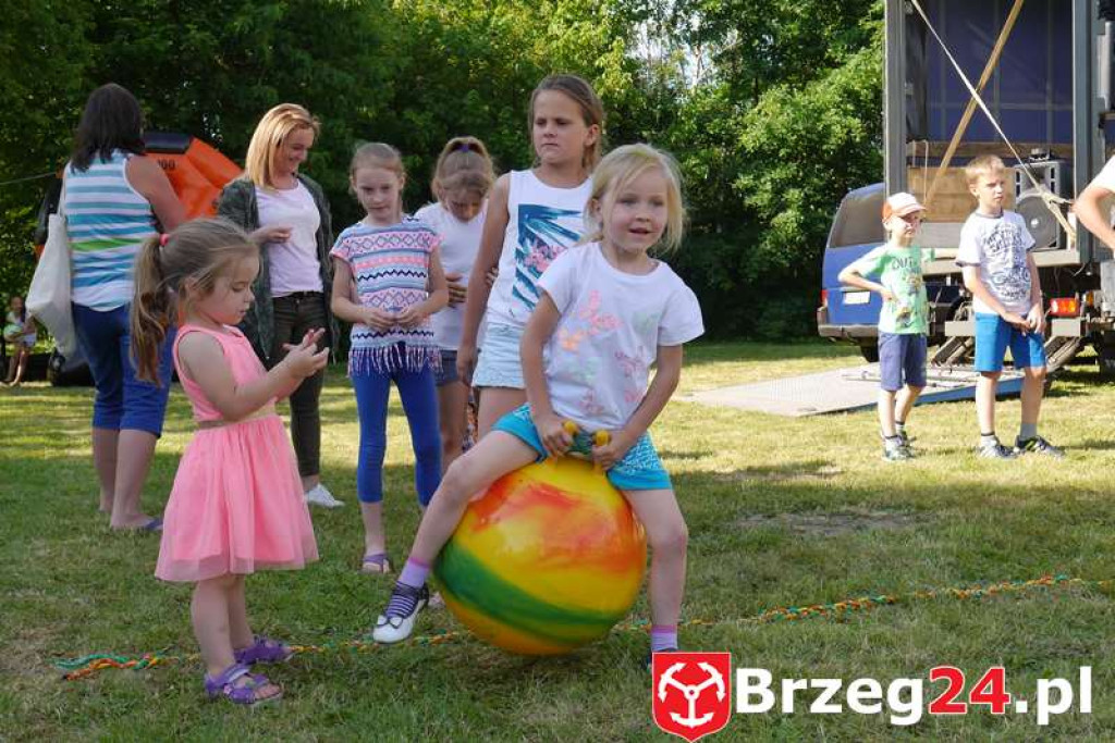 Radość dzieci w Szydłowicach - FOTORELACJA z festynu zorganizowanego z okazji Dnia Dziecka.
