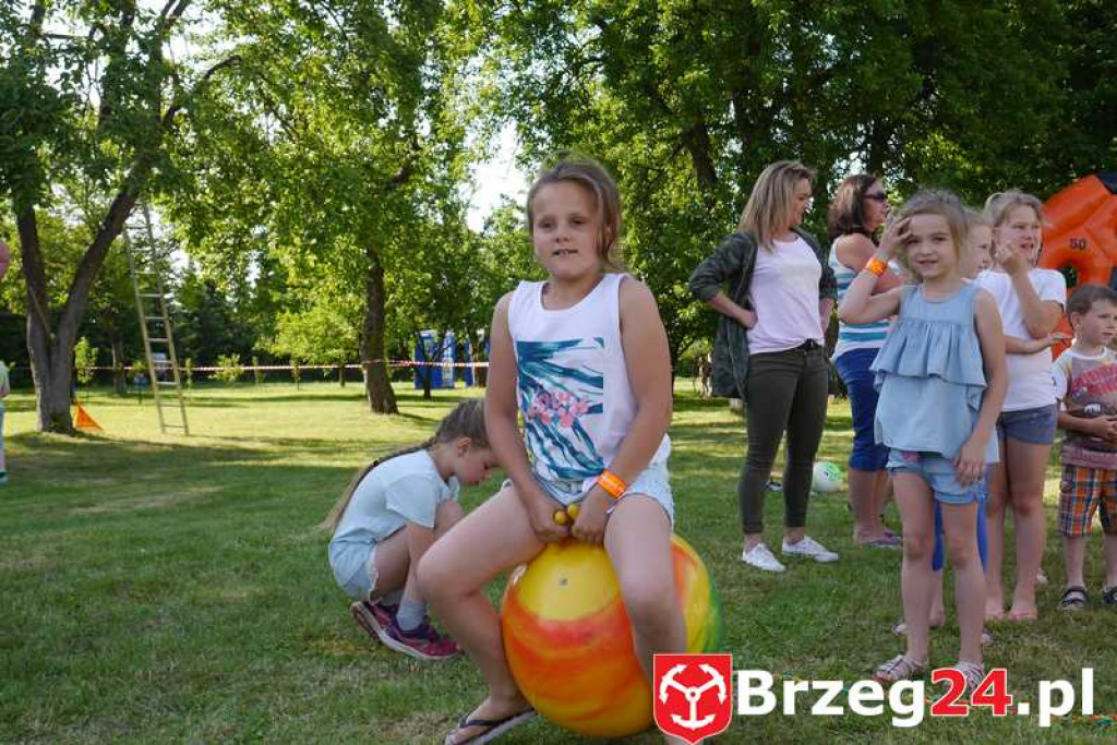 Radość dzieci w Szydłowicach - FOTORELACJA z festynu zorganizowanego z okazji Dnia Dziecka.