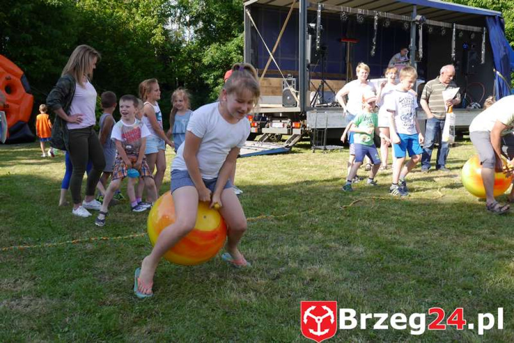 Radość dzieci w Szydłowicach - FOTORELACJA z festynu zorganizowanego z okazji Dnia Dziecka.